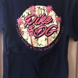 Delta gamma tee